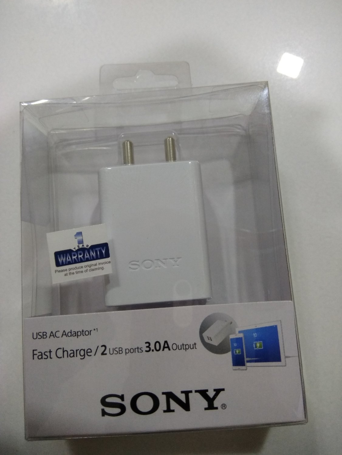 Sony 3.0A Fast Charging 2 Port Adapter, White