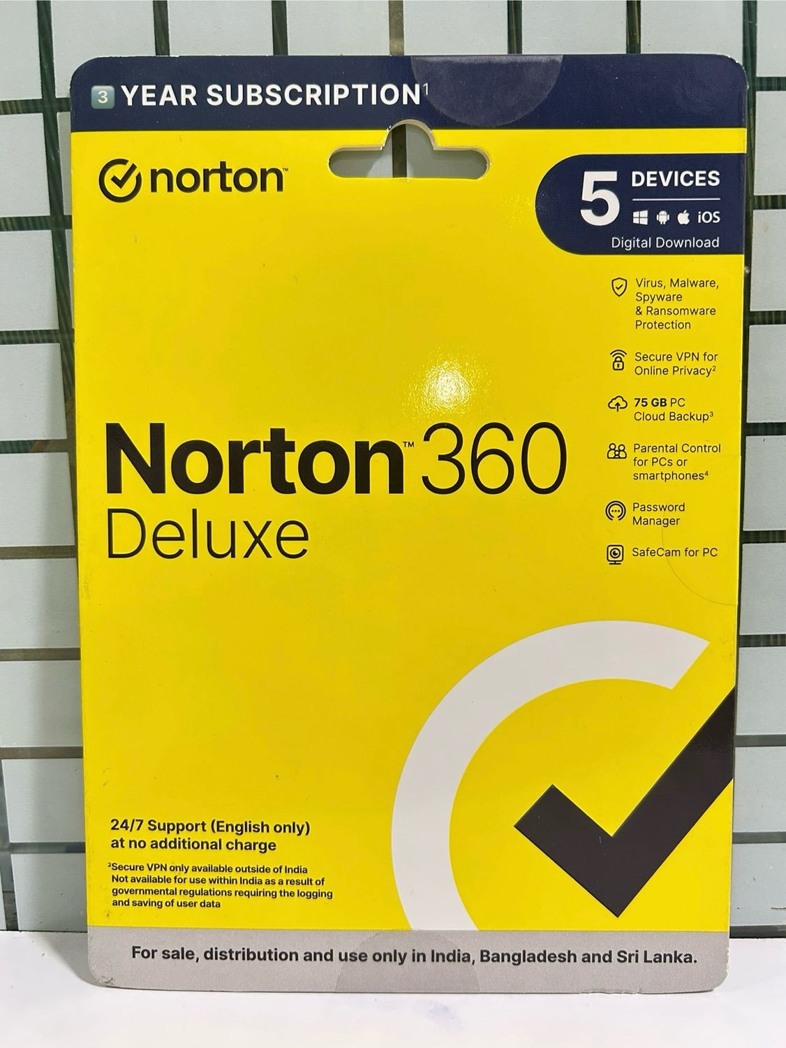 New, 5 User, 3 Year, Norton 360 Deluxe Total Security