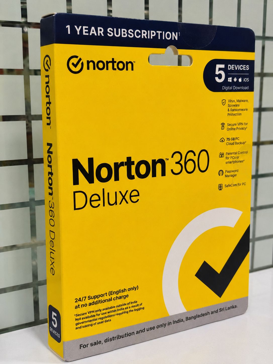 5 User, 1 Year, Norton 360 Deluxe Total Security