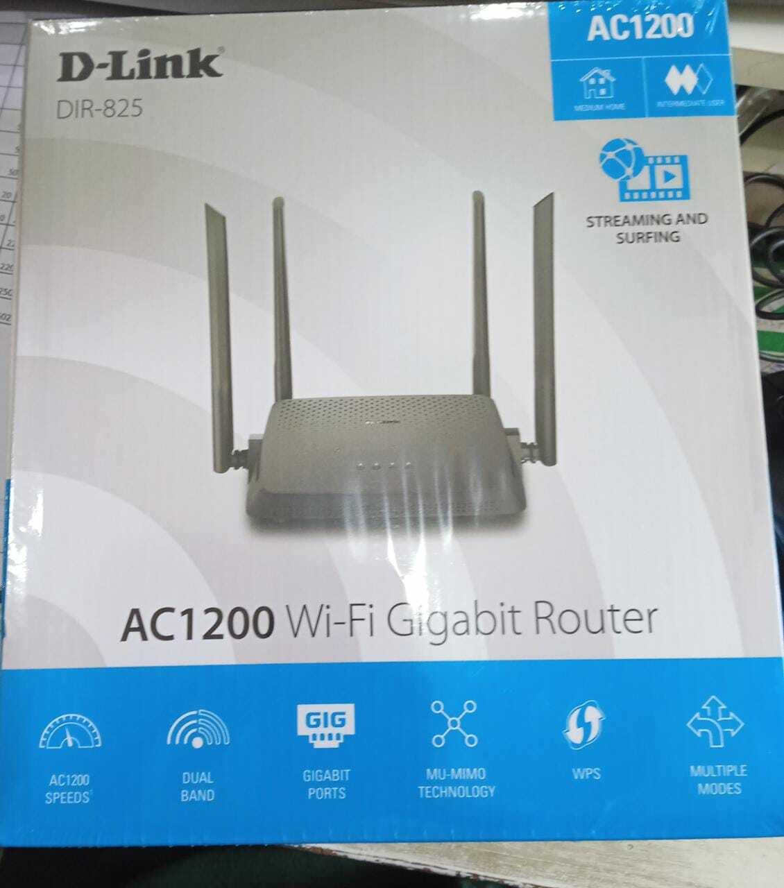 Dlink DIR-825 MU-MIMO Gigabit Wireless Router Dlink DIR-825 MU-MIMO Gigabit Wireless Router