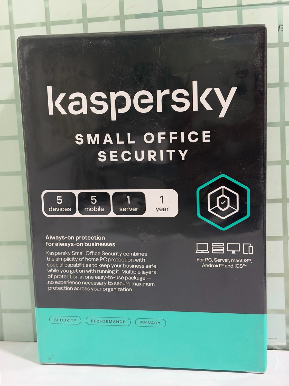 5 PC, 1 Server, 5 Mobile, 1 Year, Kaspersky Small Office Security