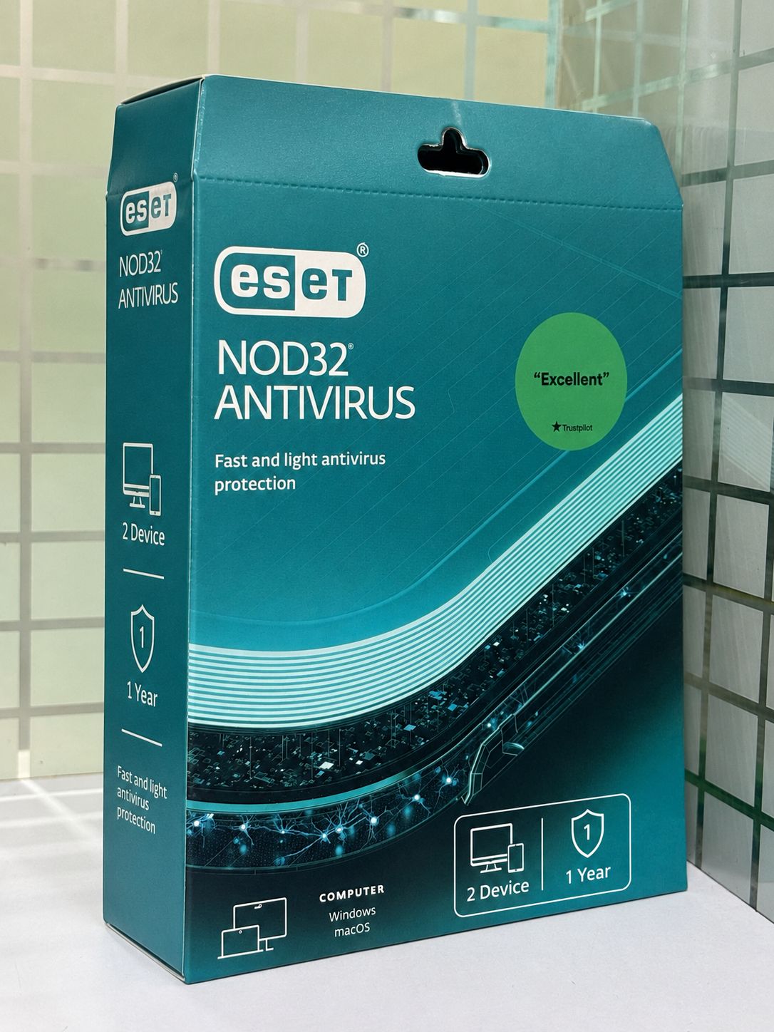 New 2pc 1yr Eset Nod32 Antivirus (2-key)