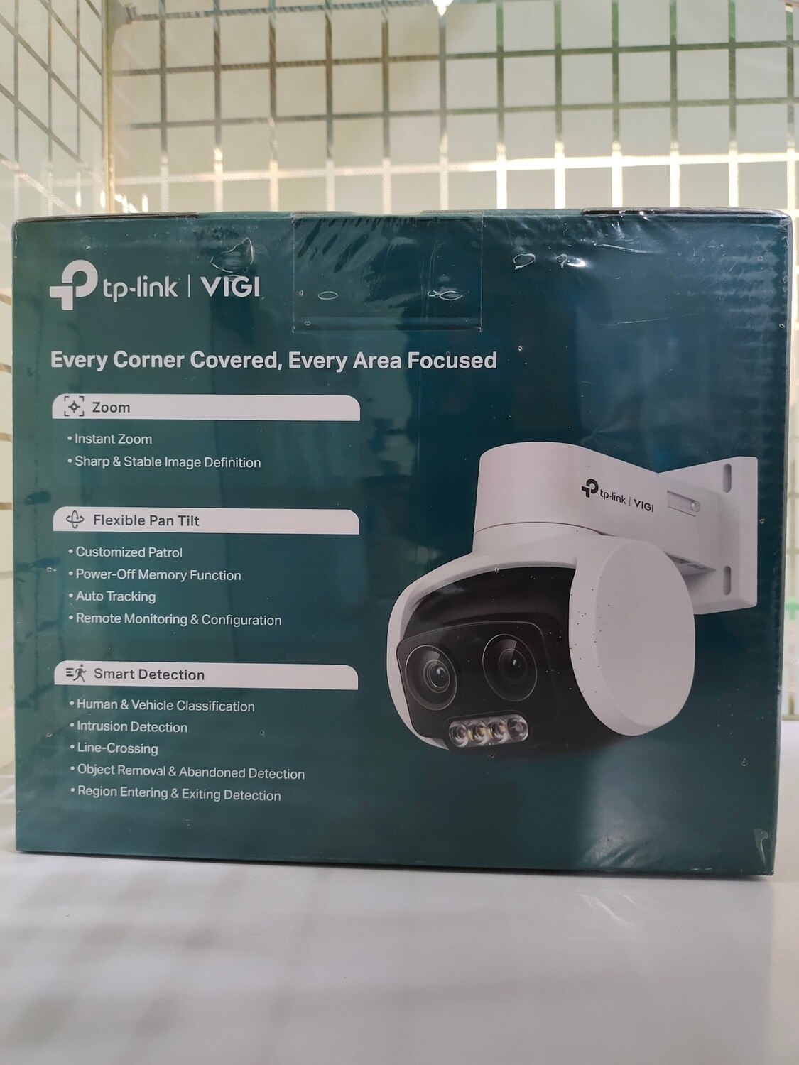 TP Link VIGI C540V 4MP Outdoor Full-Color Dual-Lens Varifocal Pan Tilt Network Camera