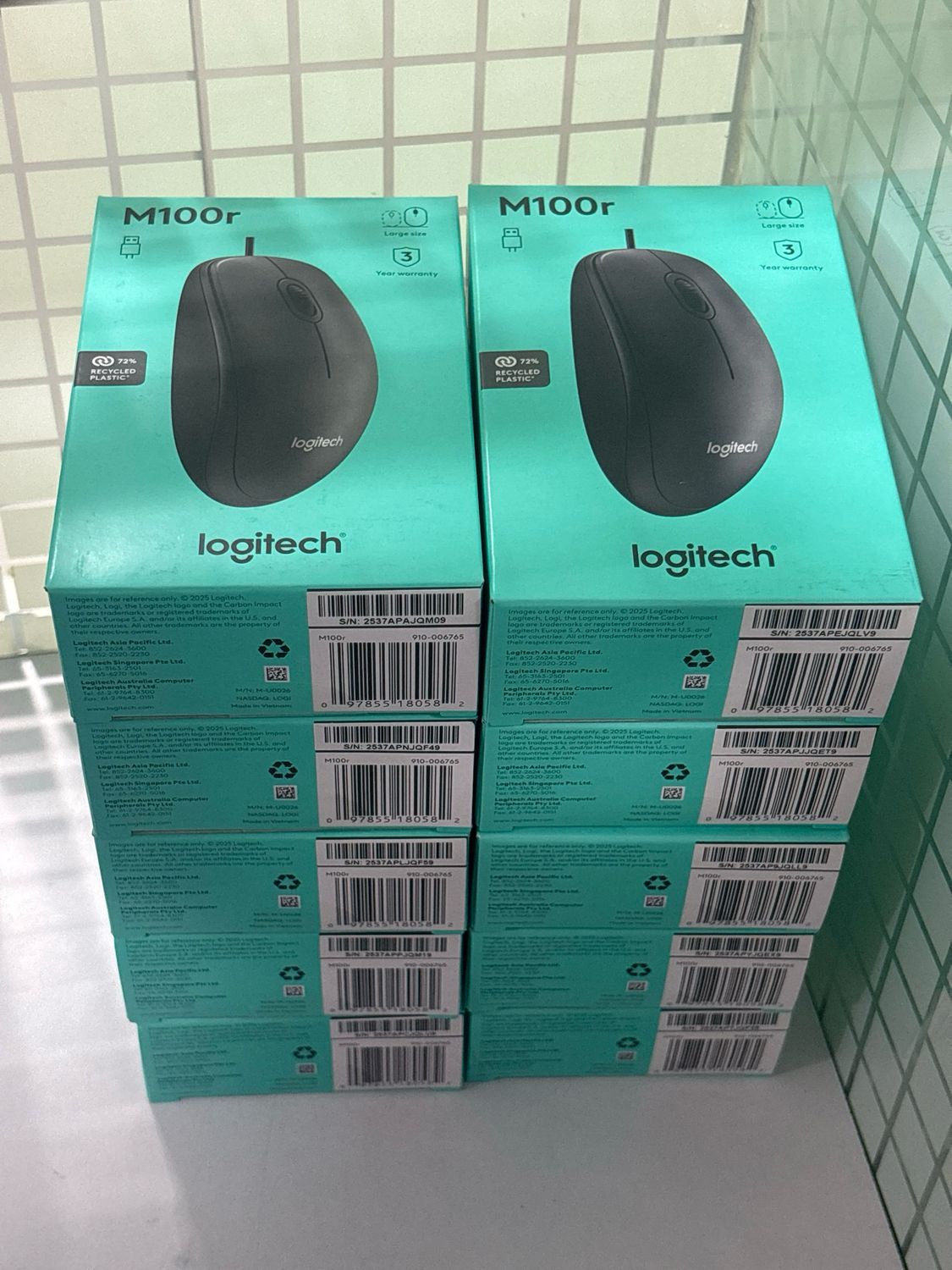 Logitech M100r USB Mouse (Pack of 10)