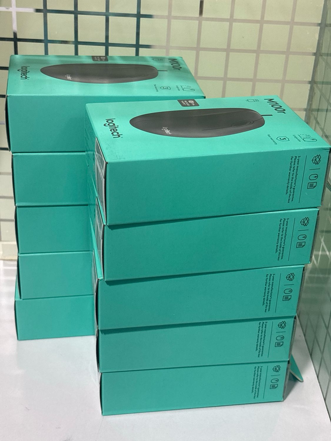 Logitech M100r USB Mouse (Pack of 10)