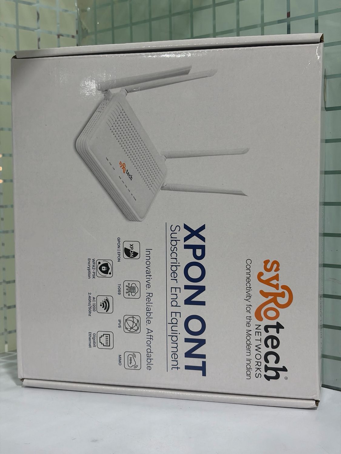 Syrotech Dual Band XPON ONT with 4 Antenna GPON 2010