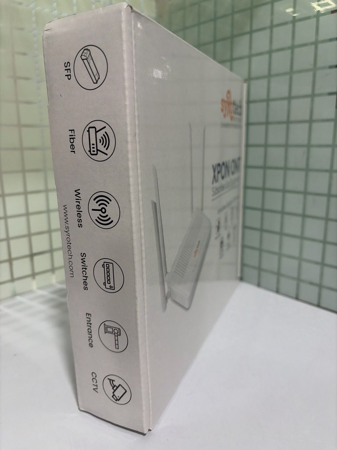 Syrotech Dual Band XPON ONT with 4 Antenna GPON 2010