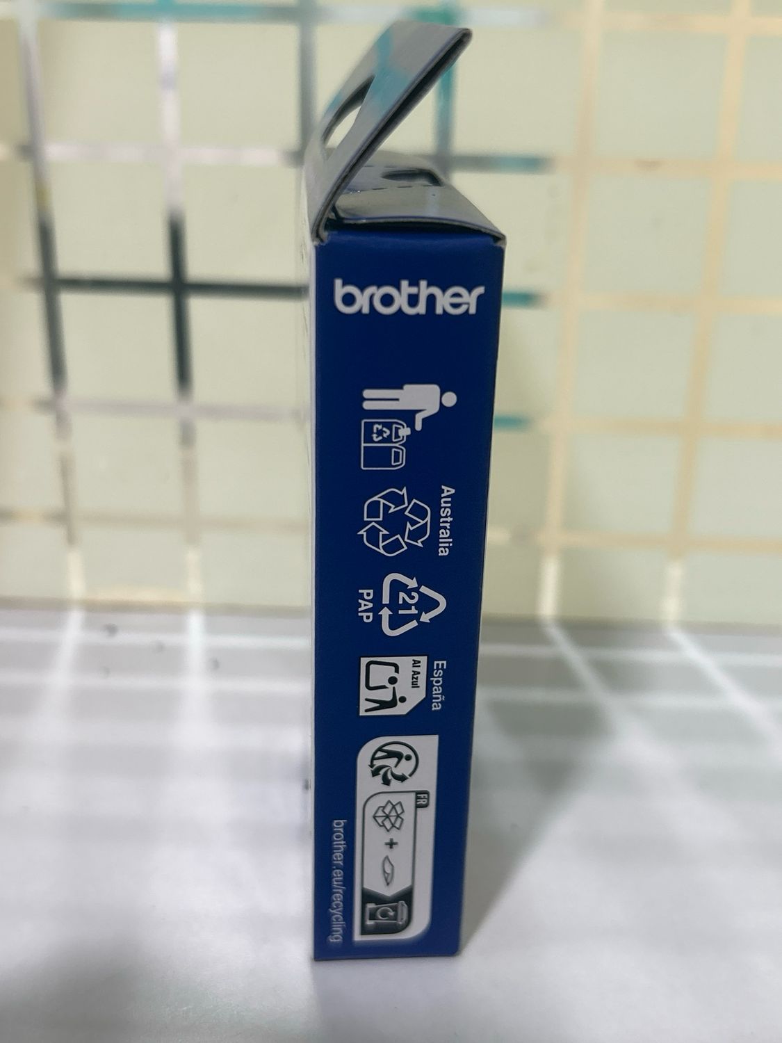 Brother Tze-135 White on Clear 12mm Label Tape