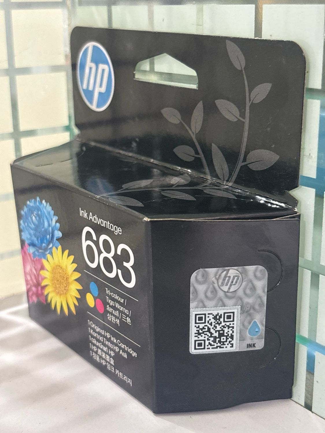 HP 683 Tri-Color Ink Cartridge (2989, 4388, 6170 Series)