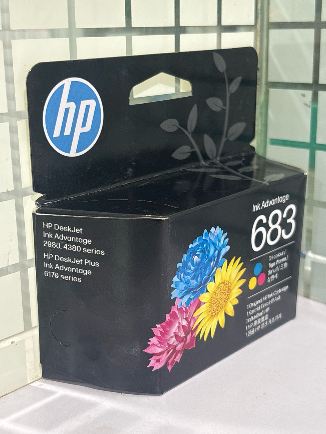 HP 683 Tri-Color Ink Cartridge (2989, 4388, 6170 Series)