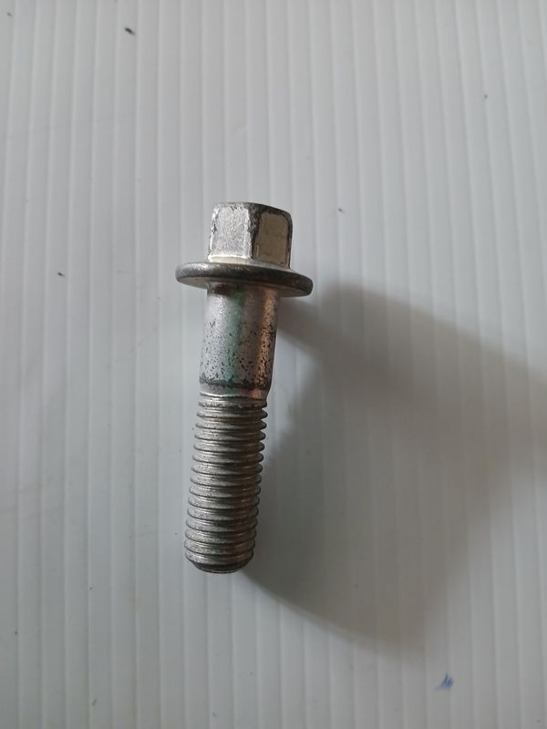 Screw 0352662