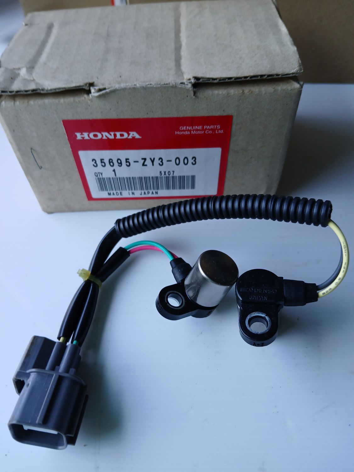 Sensor Ay, TDC  35695-ZY3-003