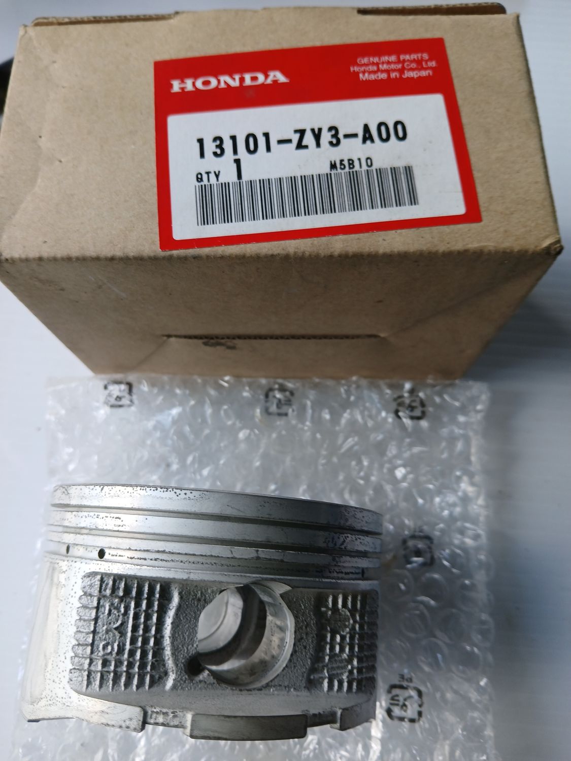 Piston  13101-ZY3-A00