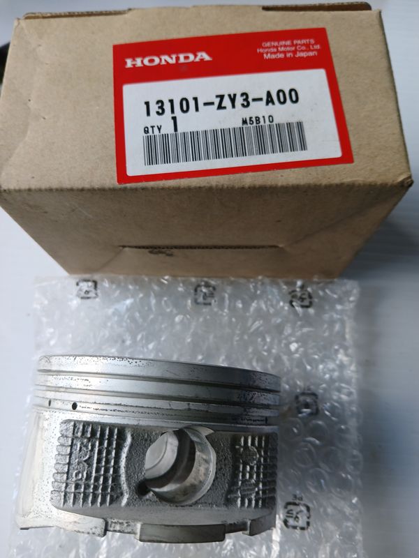 Piston  13101-ZY3-A00