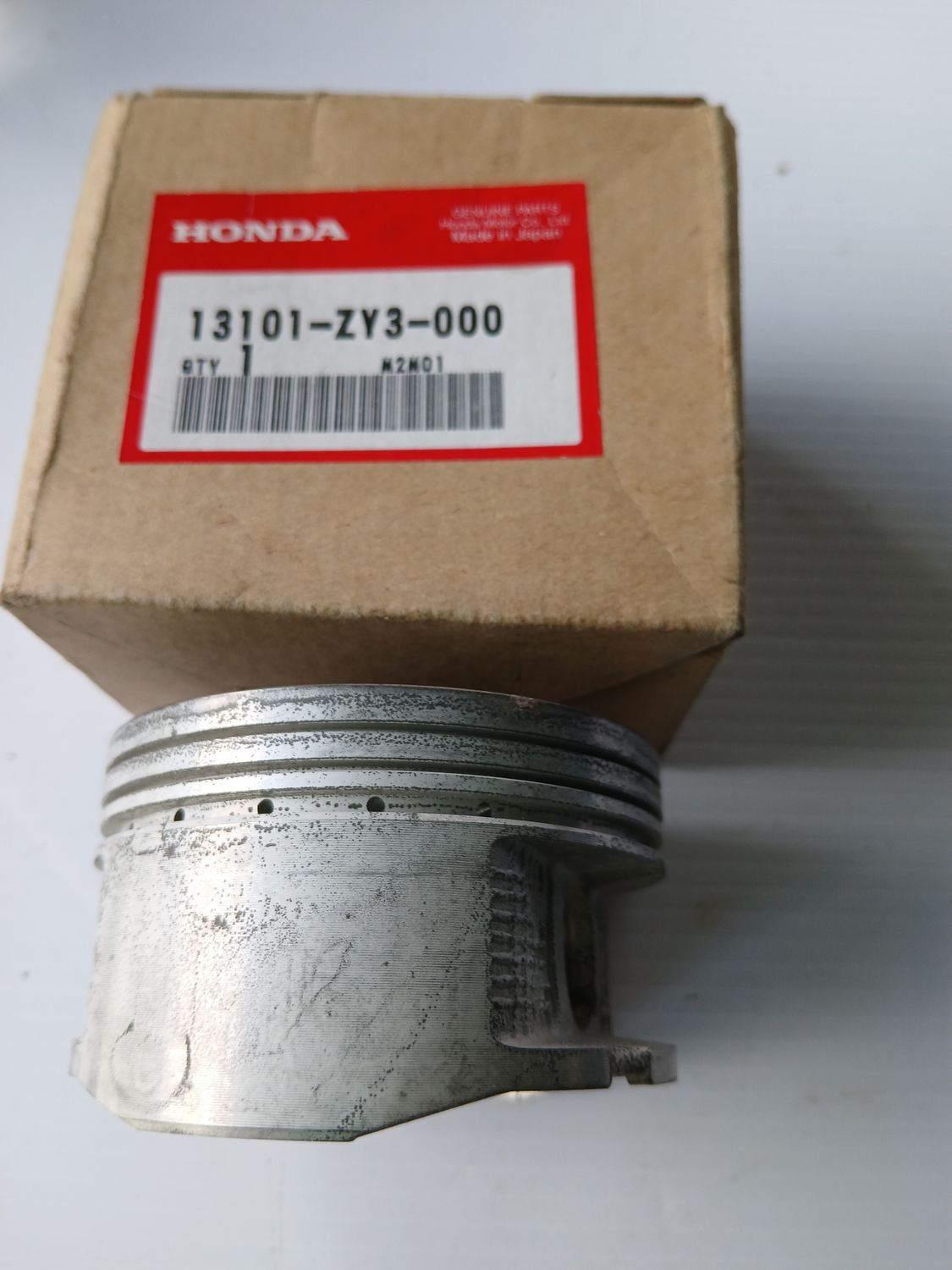 Piston  13101-ZY3-000