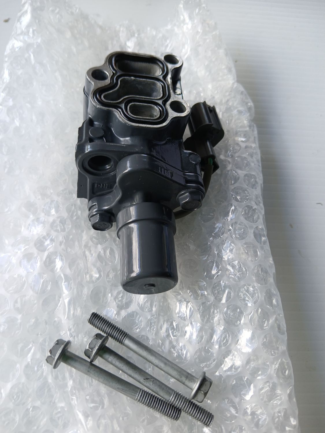Valve Ay, Spool  15810-ZY6-013ZA