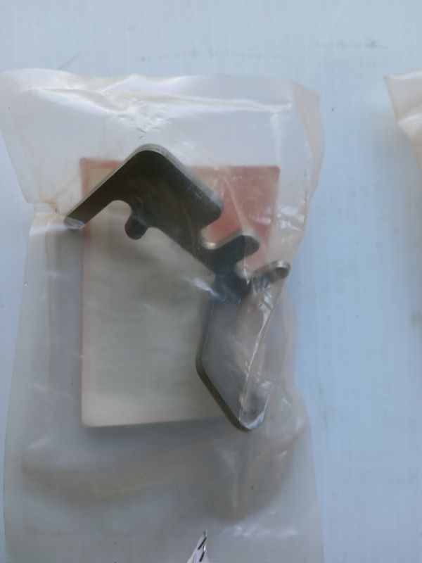 Plate, Remote Control  17877-ZY3-000
