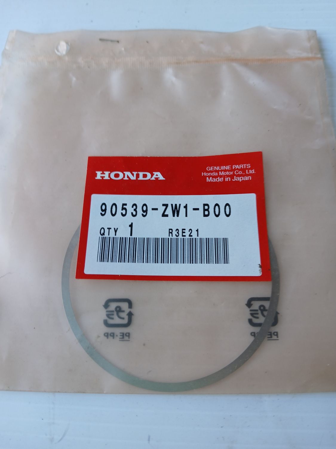 Shim B, Bevel R  90539-ZW1-B00