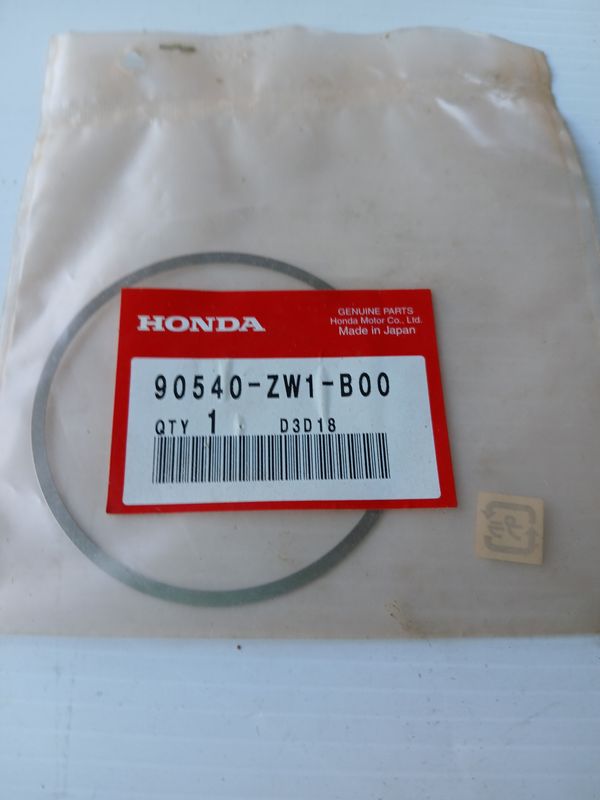 Shim C, Bevel R  90540-ZW1-B00