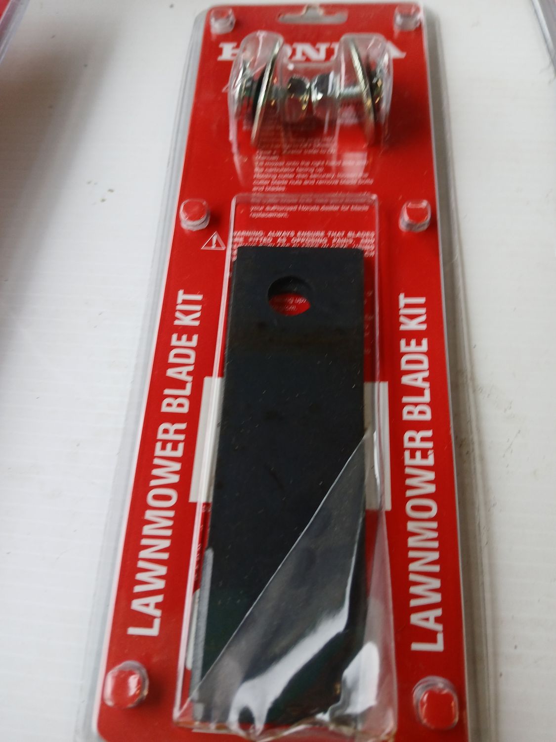 Lawnmower Blade Kit  L1238-UTI-215