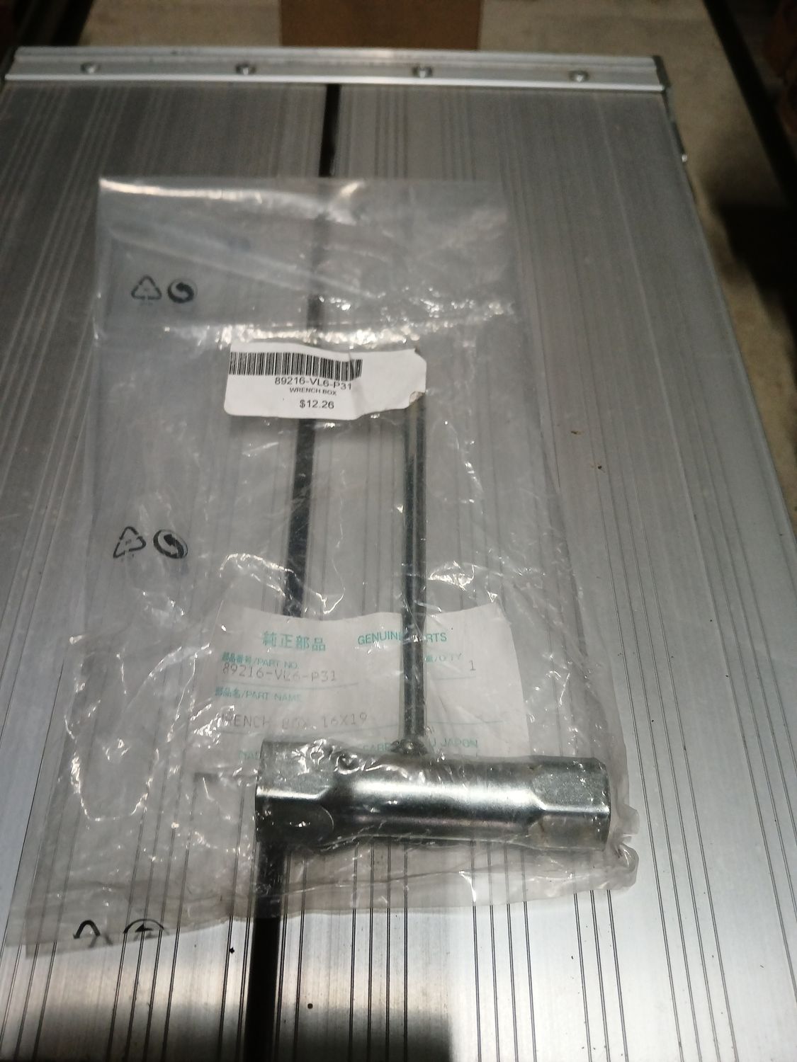 Spanner Wrench  89216-VL6-P31