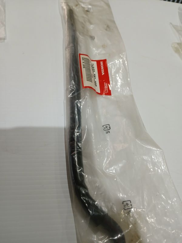 Tube, Fuel  16850-ZW1-000