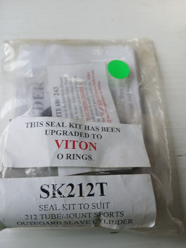 Hydrive SK212T Cylinder Seal Kit  SK212T