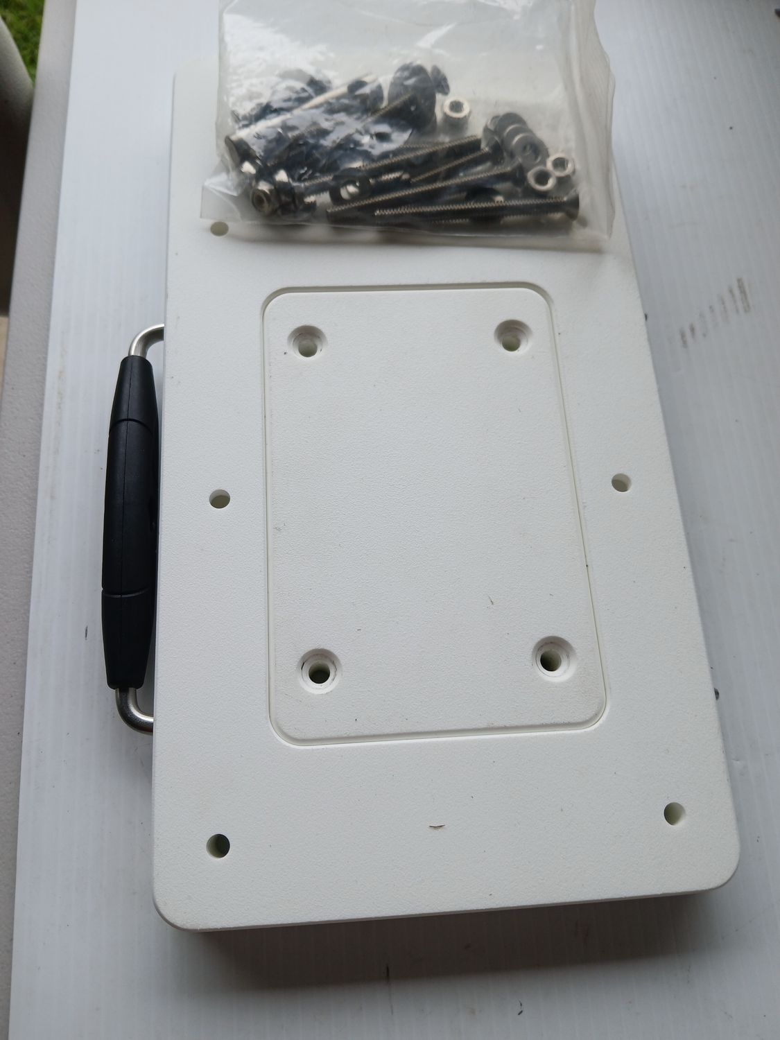 Minnkota Quick Release Bracket RTA-17   603009