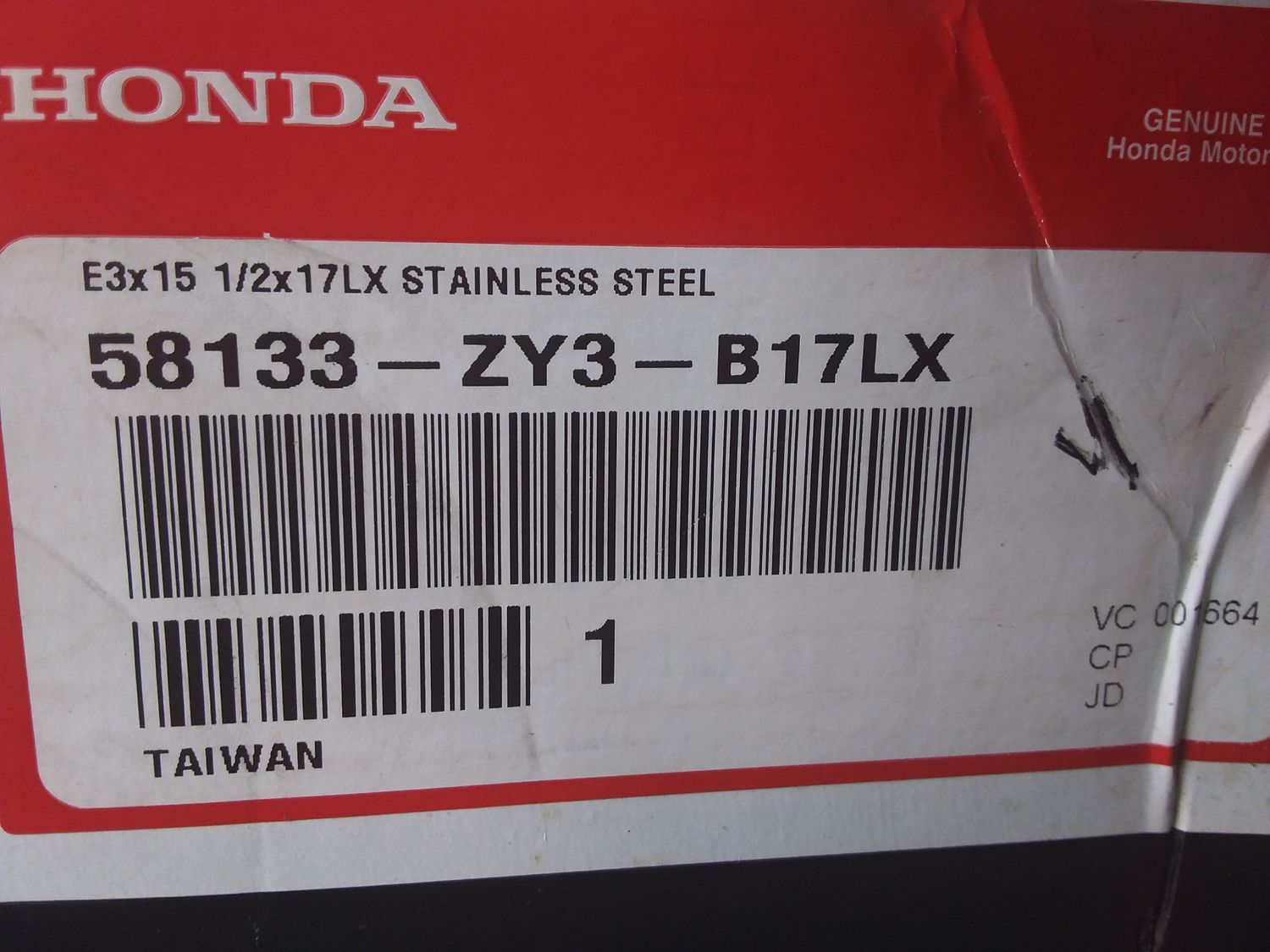Honda 3 Blade Stainless steel Propeller. 58133-ZY3-B17LX