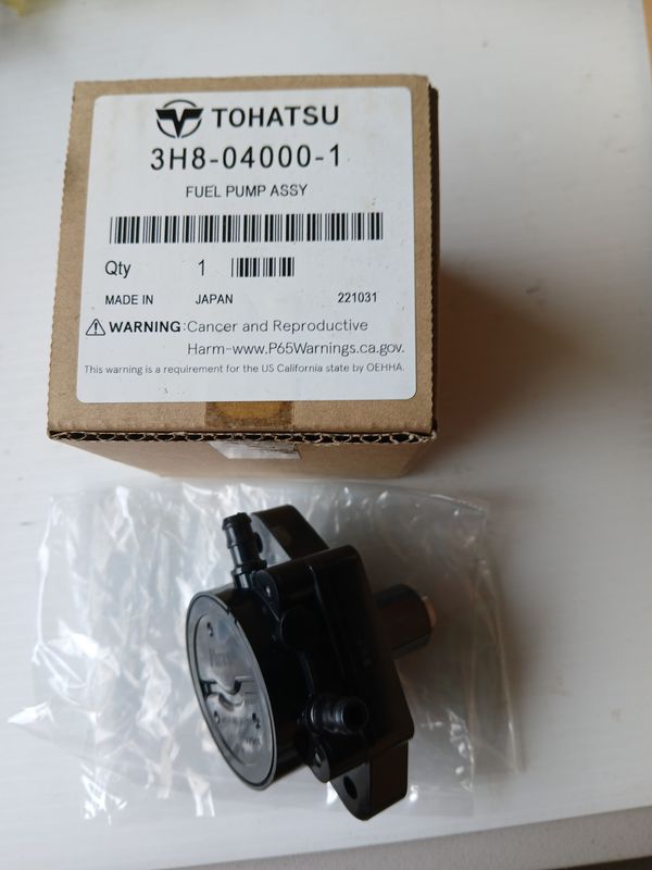 Fuel Pump  3H8-04000-1