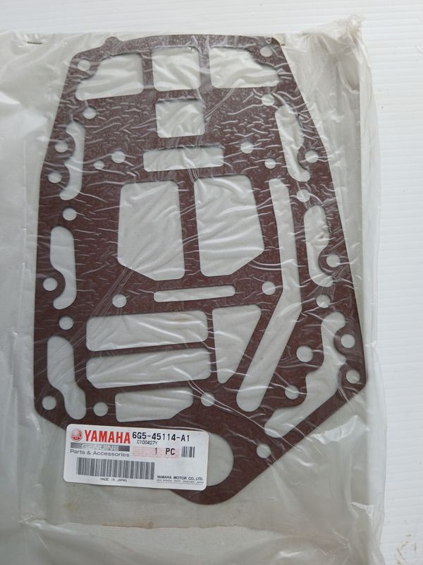 Base/Upper Casing  Gasket  6G5-45114-A1