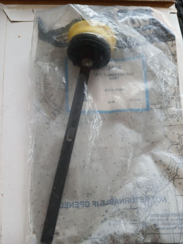 Cap Assy - Oil Tank  828475A 1