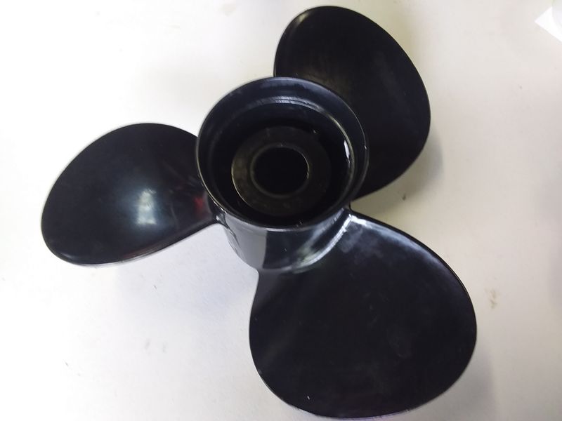 Polastorm Genesis Ex-trial 3 Blade Alloy Propeller. 4087-3139-14VX