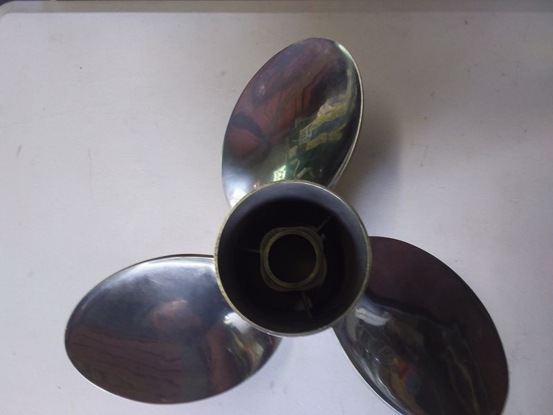 Evinrude/Johnson Ex-trial Rebel 3 Blade Stainless Steel Propeller. 0763989