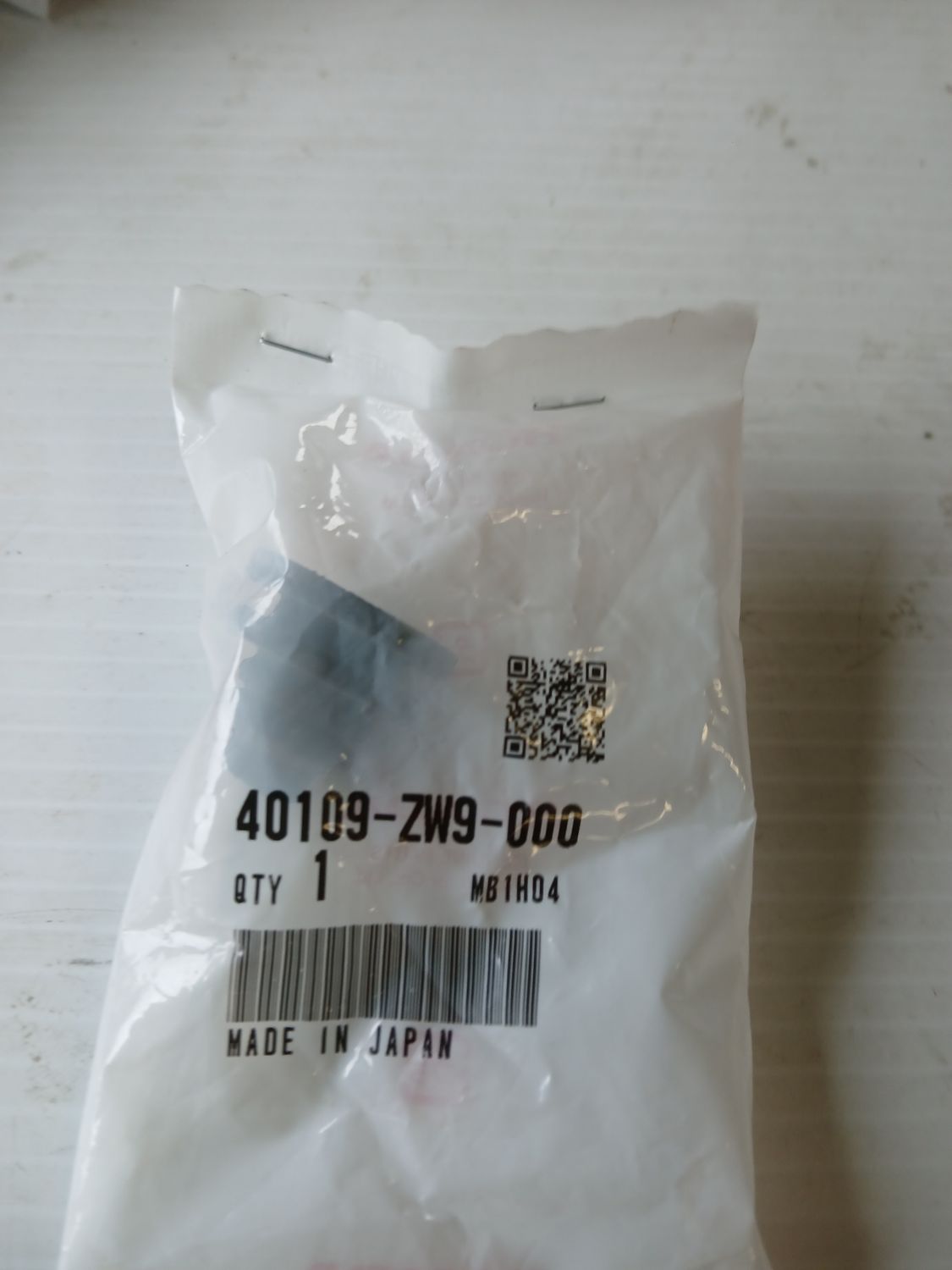 Grommet E, Oil Case  40109-ZW9-000