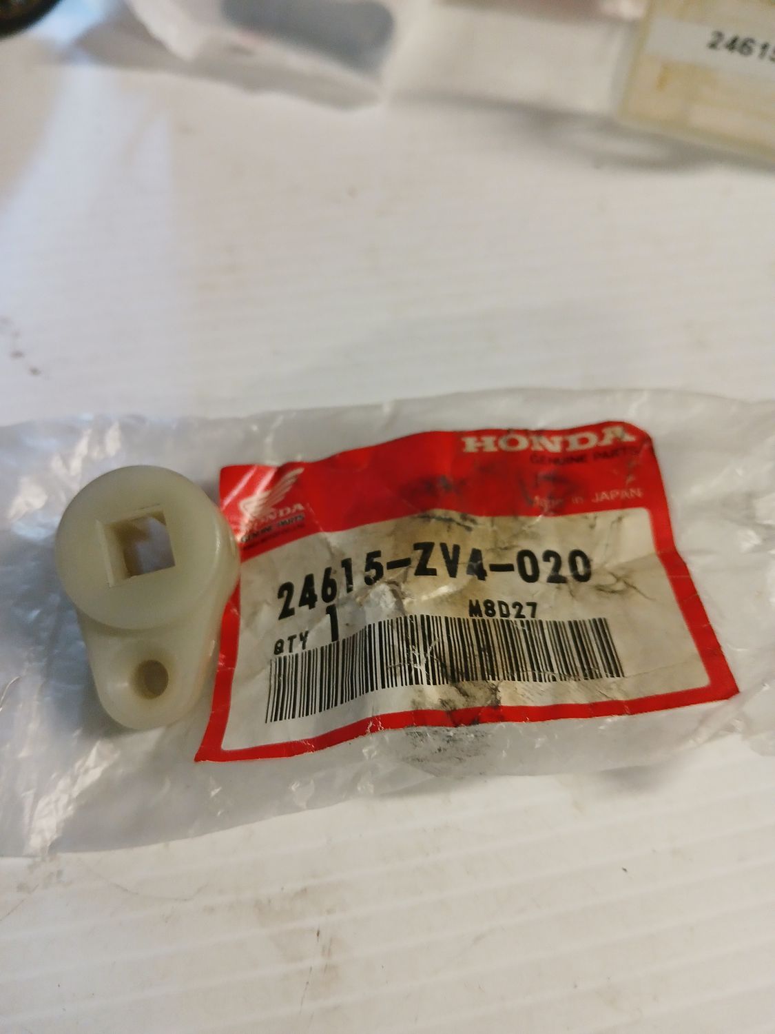 Link A, Shift  24615-ZV4-020