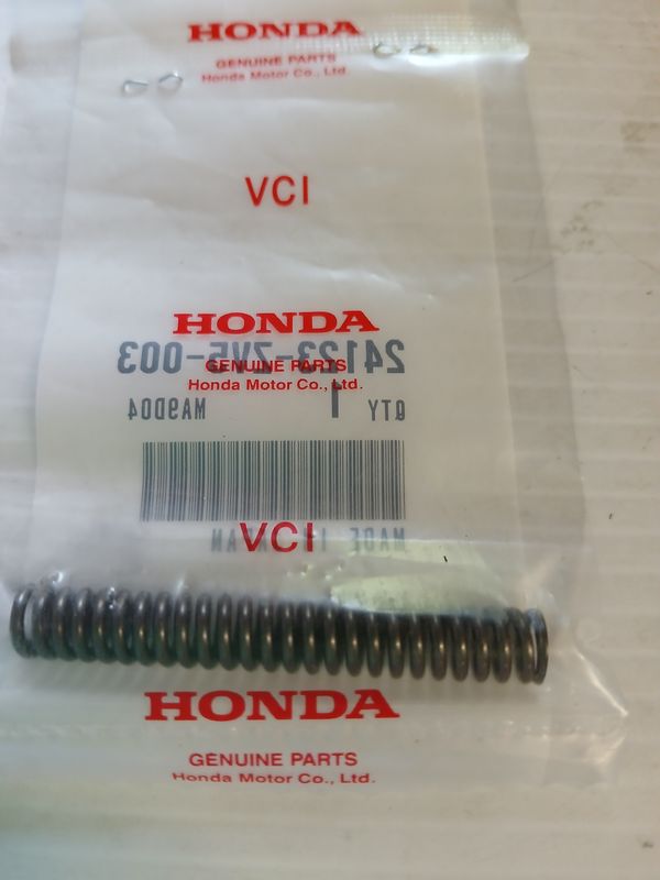 Spring, Shift  24123-ZV5-003
