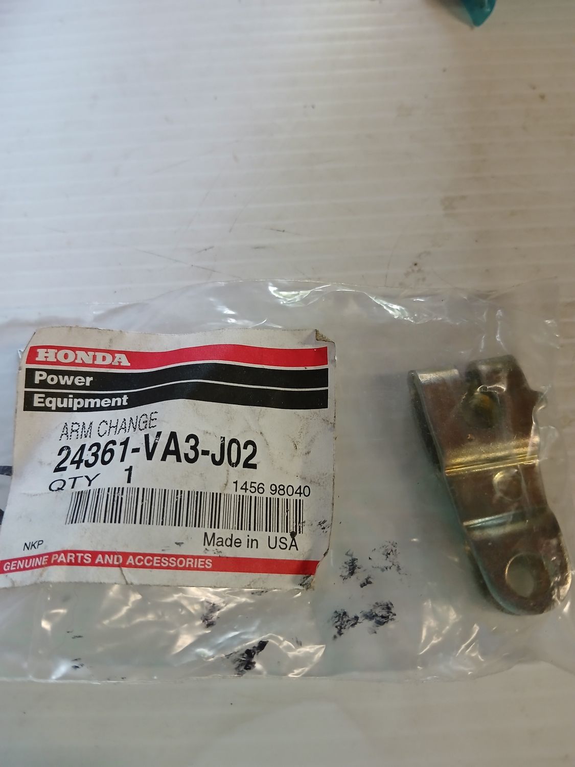 Change Arm  24361-VA3-J02