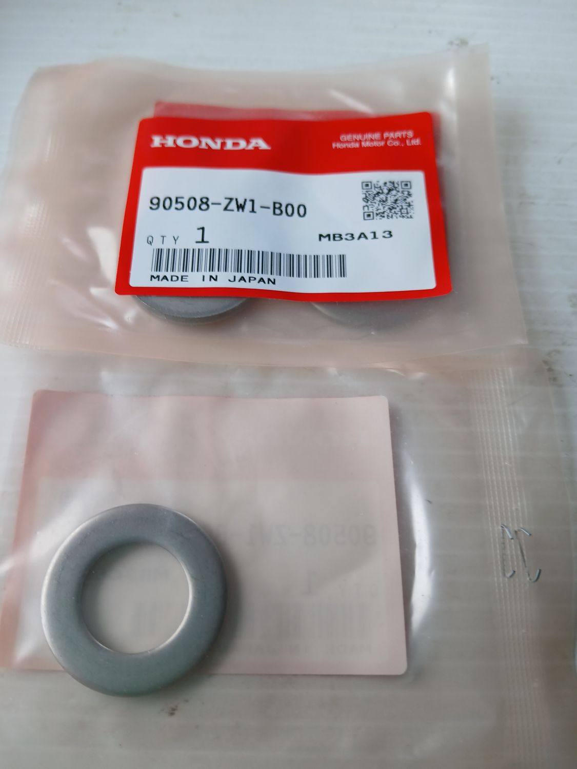 Washer 18.5mm  90508-ZW1-B00