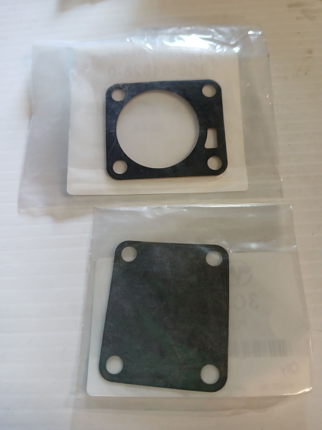 Pump Cover/Body Gasket  3C8-04018-0, 3C8-04038-0