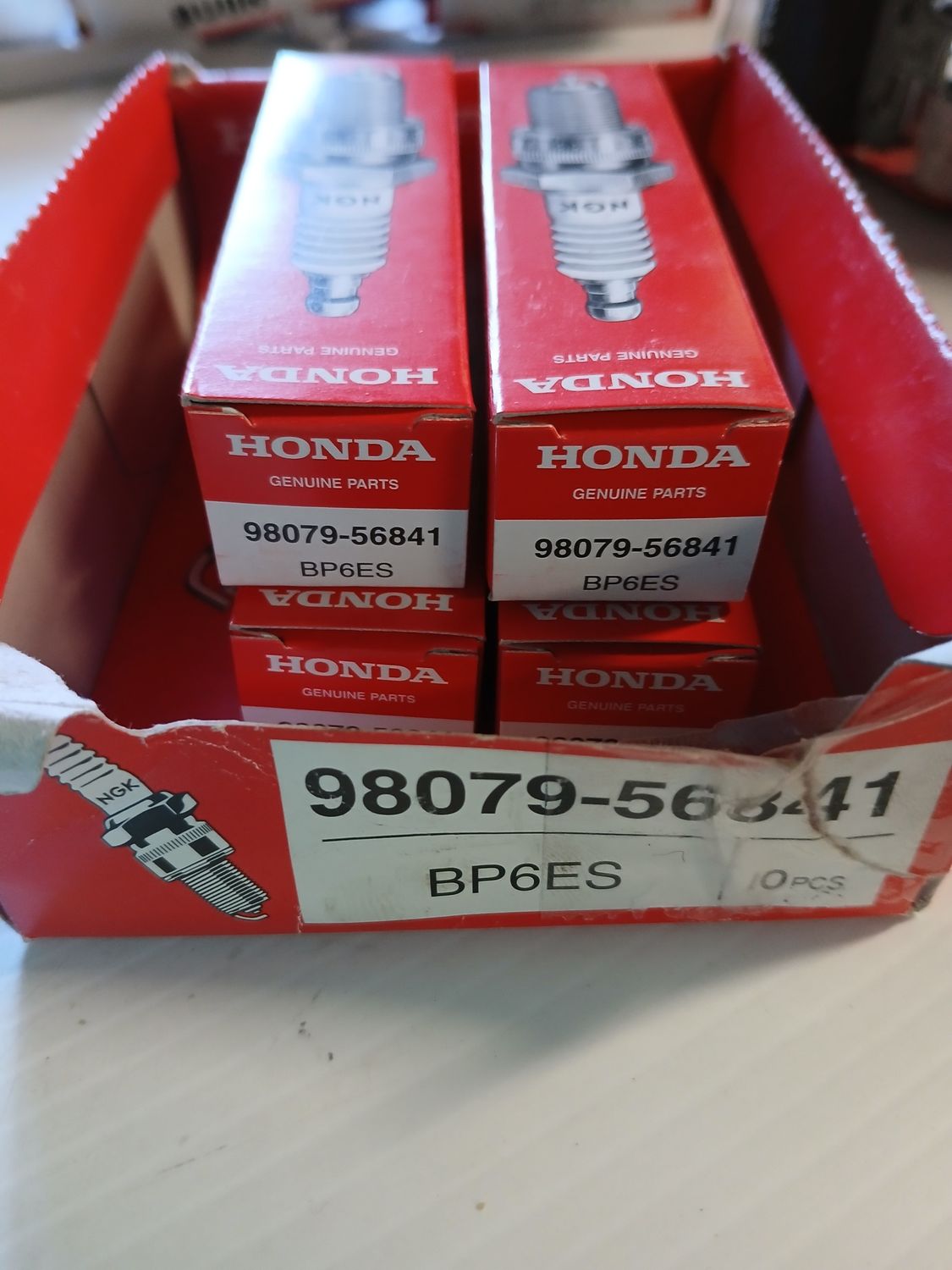 Spark Plug NGK BP6ES, Pack of 4.