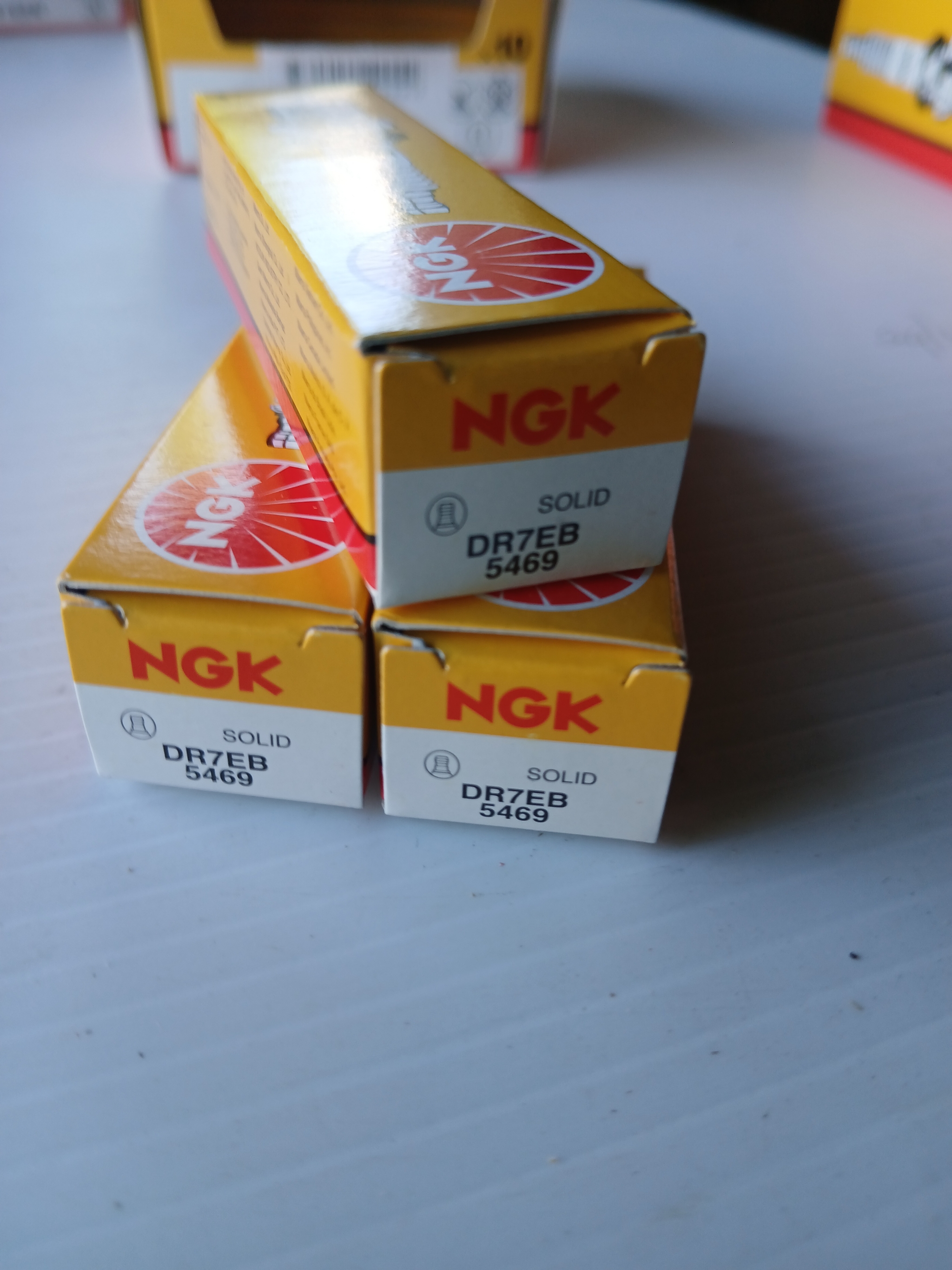 Spark Plug, Pack of 3,  DR7EB