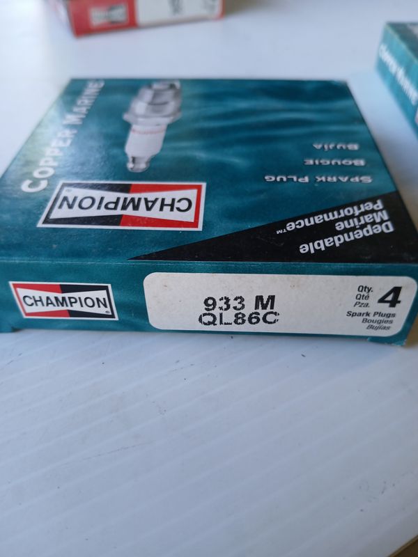 Spark Plug, Pack of 4, QL86C