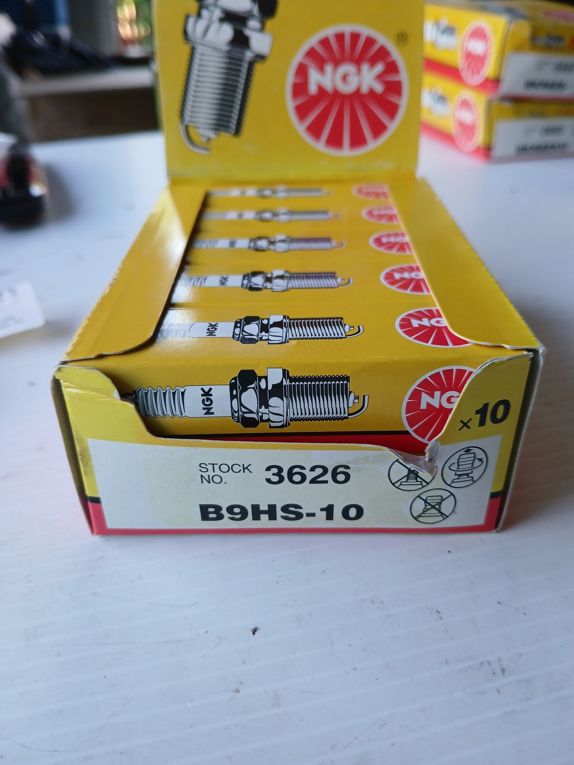 Spark Plug, Pack of 10, B9HS10