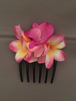 flower comb