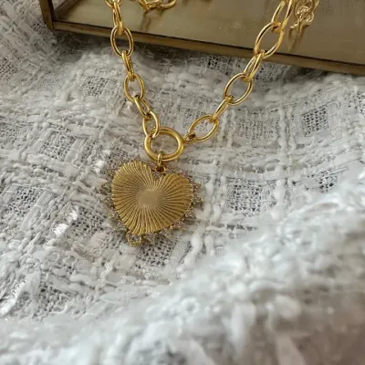 Ketting Amore goudkleurig &amp; verfijnd