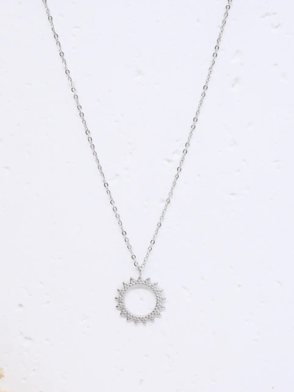 ketting zon - zilverkleurig &amp; stralend in eenvoud