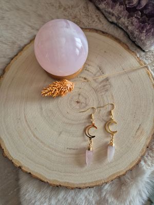 Edelsteen oorbellen met maan  – goudkleurig &amp; liefdevol