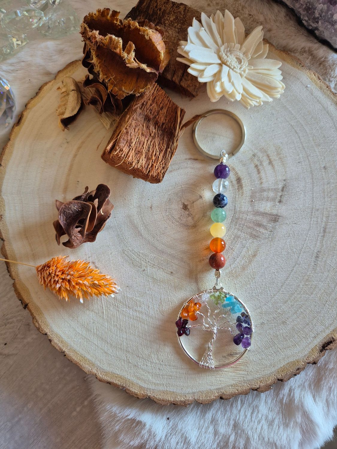 Chakra sleutelhanger met levensboom - Voor balans, kracht &amp; symboliek