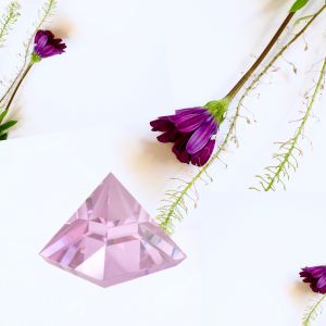 ABC piramide 10 cm-Lichtinstrument voor chakra-balans, zuivering &amp; diepe verbinding